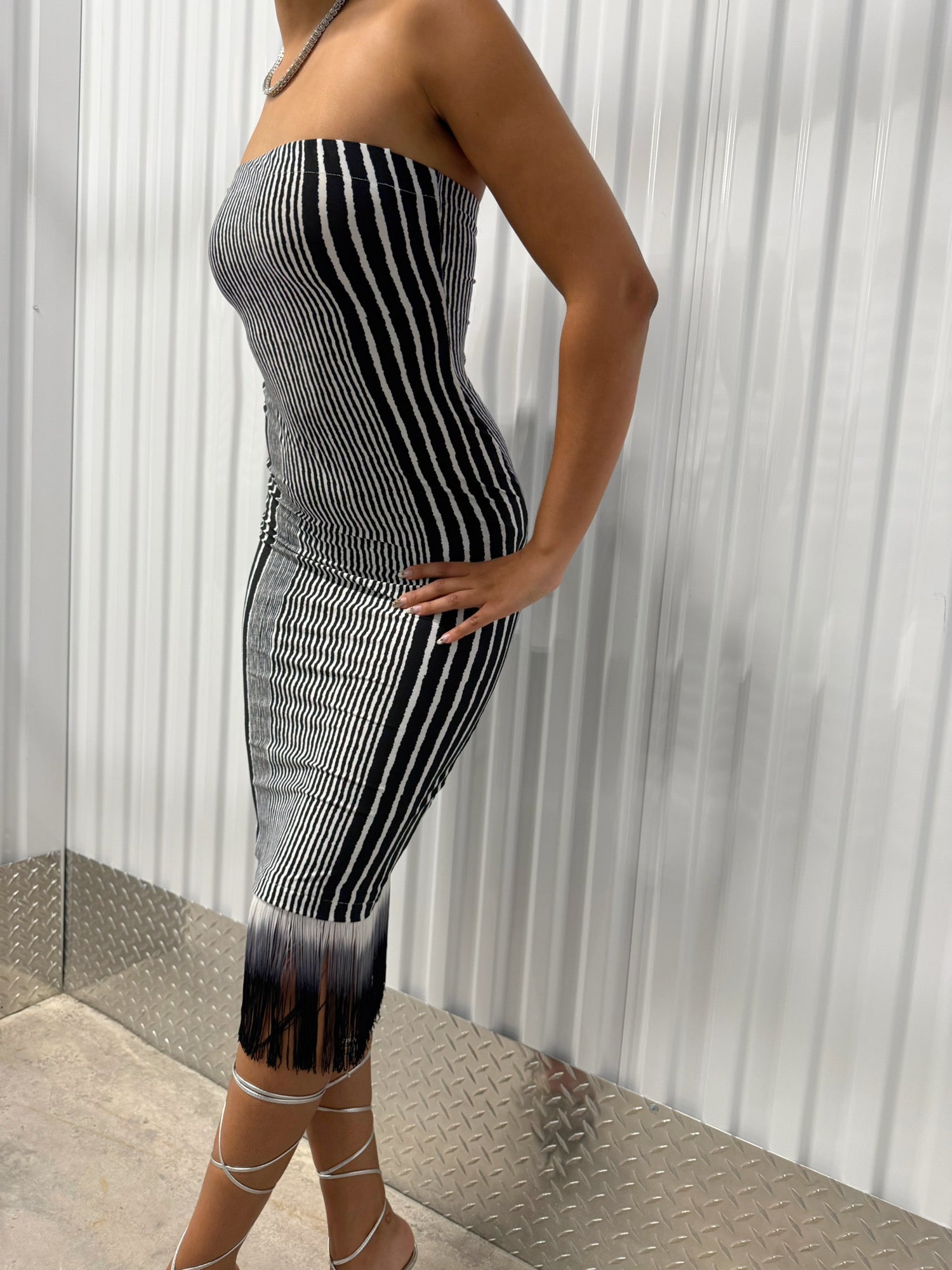 Striped Midi Tube Dress 001